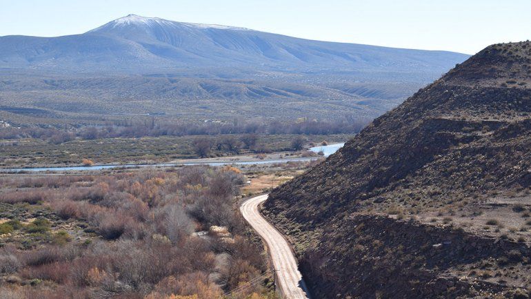 Diez kilómetros de asfalto ilusionan a Bajada del Agrio
