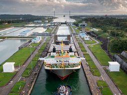 Trump habia denunciado que el control del Canal de Panamá estaba, supuestamente, en manos Chinas. Trump habia denunciado que el control del Canal de Panamá estaba, supuestamente, en manos Chinas.