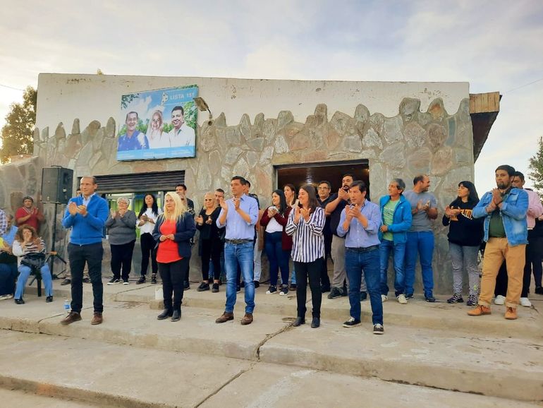 El MPN presentó a sus candidatos a convencionales de Senillosa