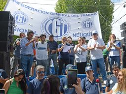 El paro convocato por la CGT y la adhesión de los sectores económicos de Neuquén. El paro convocato por la CGT y la adhesión de los sectores económicos de Neuquén.