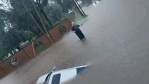 emiten alerta critica: no transitar por el temporal de lluvia en buenos aires