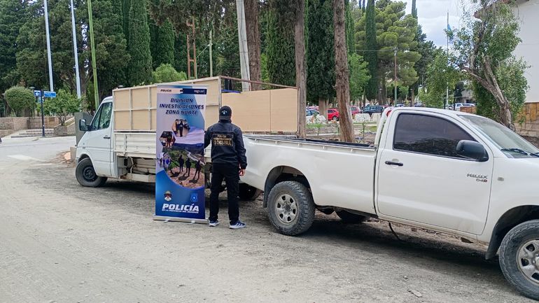 La brigada de investigaciones de la zona norte logró ubicar y recuperar los vehículos en Chos Malal.