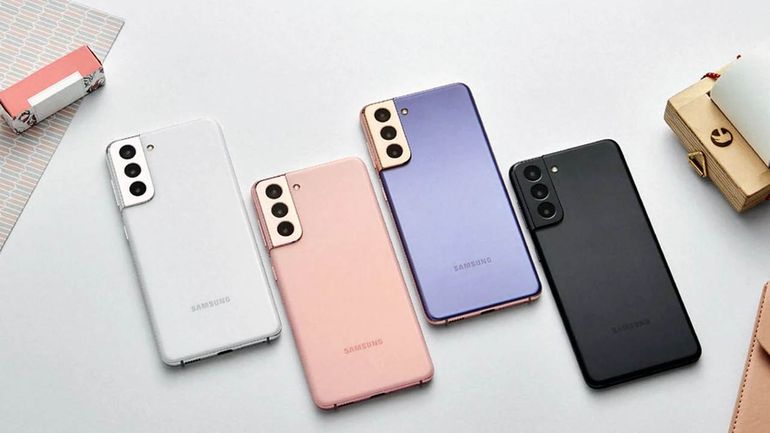 El gobierno nacional anunció el lunes que reduce los aranceles a la importación de celulares y los elimina a partir de enero de 2026.