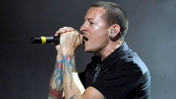 Chester, de 41 años, fue encontrado muerto el jueves en su casa.&nbsp;