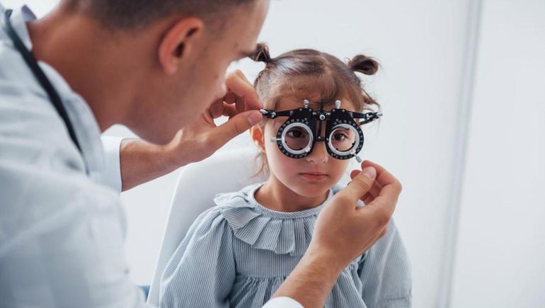 Empiezan las clases: por qué el control oftalmológico es fundamental