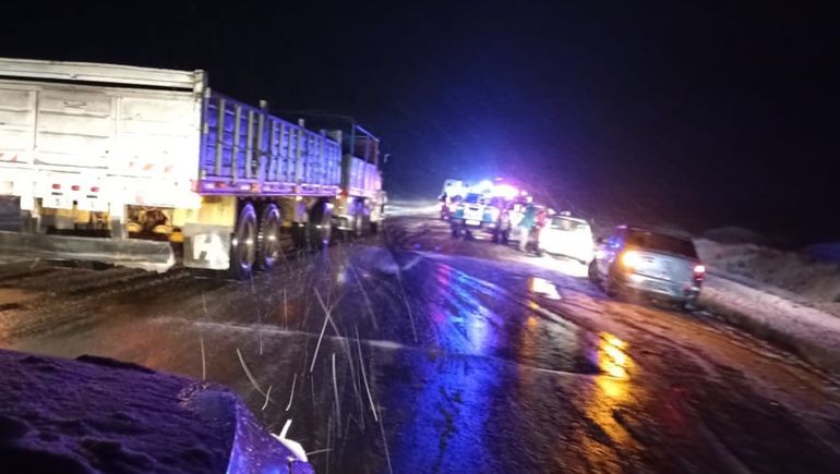 Ruta 22: murió la mujer herida tras el grave choque frontal