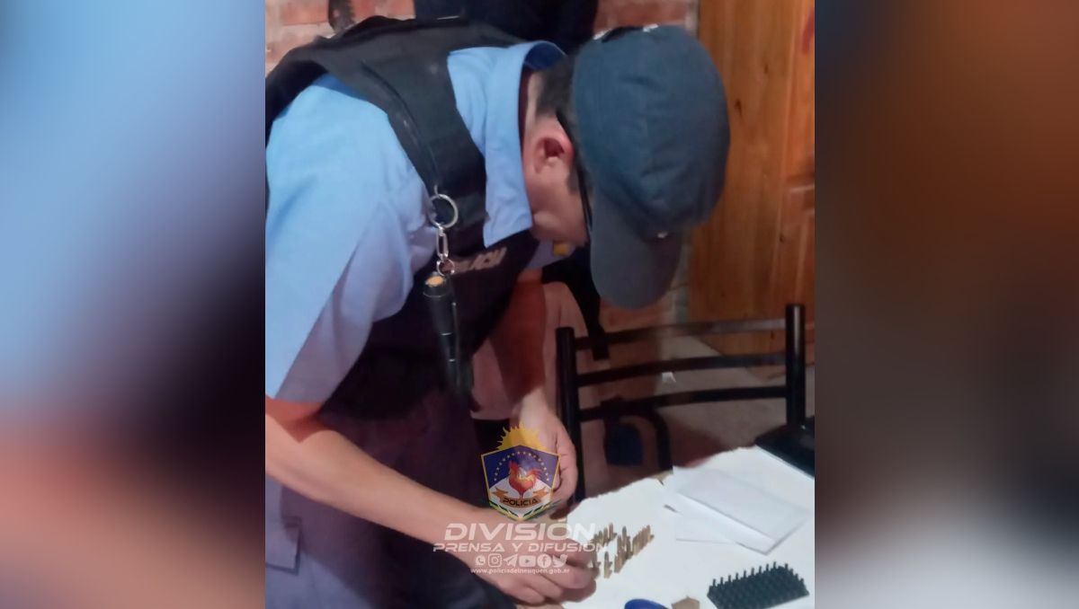 balaceras en centenario: un detenido con secuestro de municiones y un arma casera