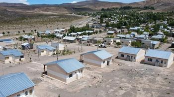 Figueroa anunció créditos hipotecarios para construir y ampliar la vivienda Figueroa anunció créditos hipotecarios para construir y ampliar la vivienda