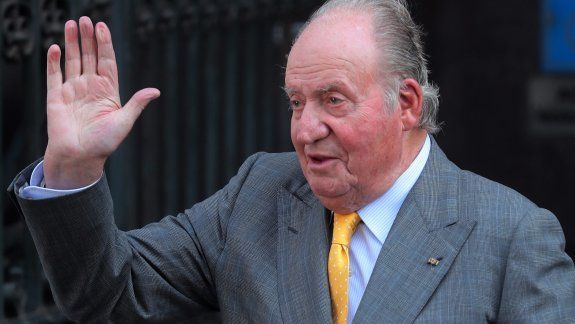 El Rey Juan Carlos dejó España