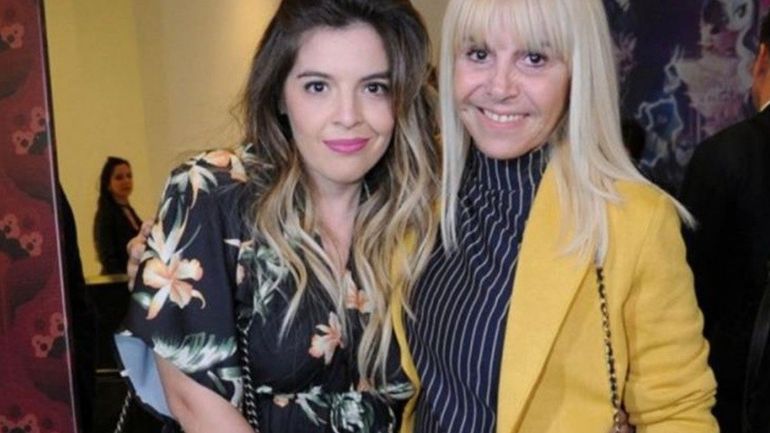 Dalma Maradona y Claudia Villafañe Dalma Maradona y Claudia Villafañe