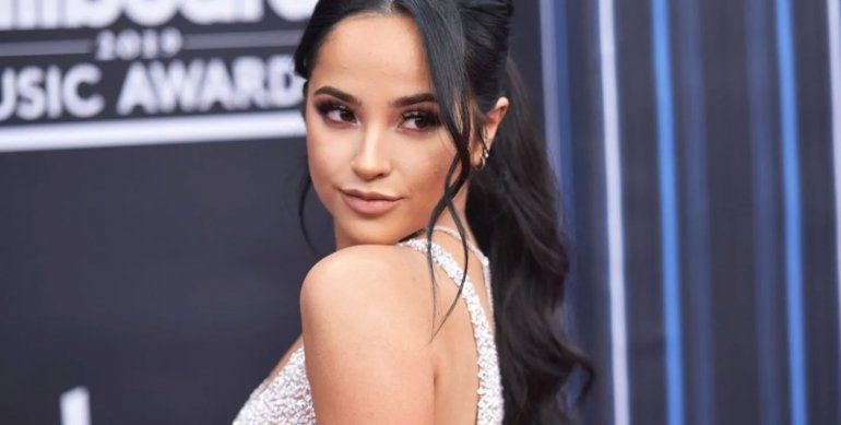 Becky G: una de las cantantes más influyentes de la época.