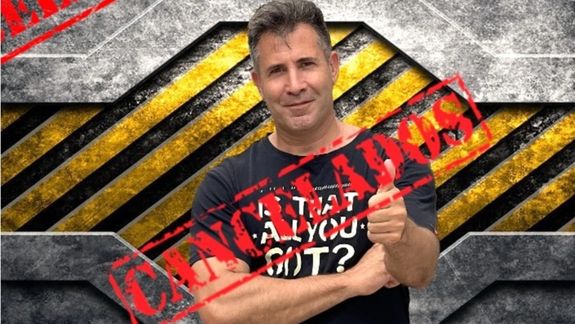 El profesor de historia de Chubut, Bruno Sancci, en una foto que subió a sus redes, donde con frecuencia sostiene que en la Universidad está cancelado.