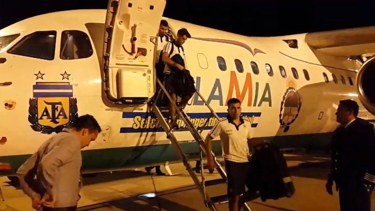 Acuña llegó a Brasil y sueña con jugar el clásico