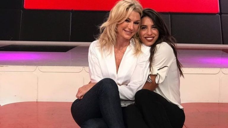 Yanina Latorre y Cinthia Fernández Yanina Latorre y Cinthia Fernández 