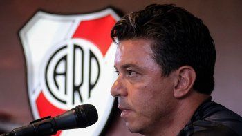 gallardo: boca juega un dia antes y tiene ventaja