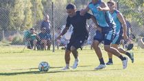 Rincón y Cipo ya se vieron las caras en los amistosos de pretemporada. Fotos: Anahí Cárdena