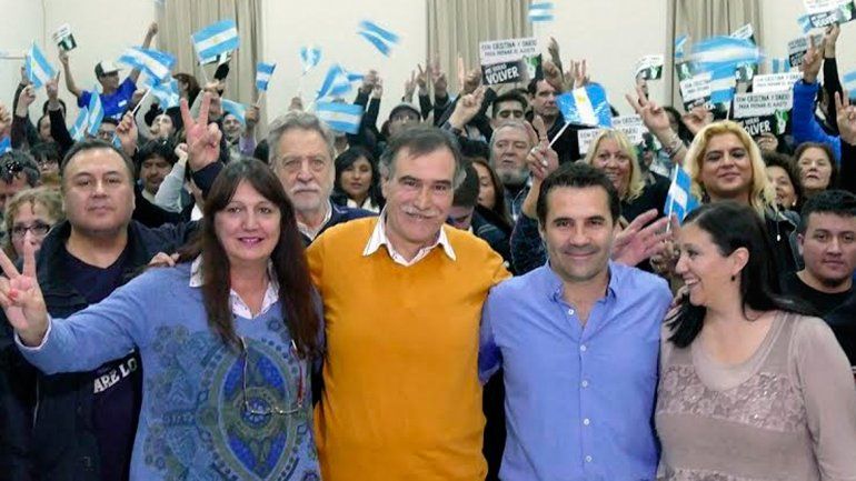 Darío Martínez y Soledad Martínez encabezan la lista para diputados.