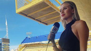 Morena la rompe toda en La Bombonera con comentarios y su look. Morena la rompe toda en La Bombonera con comentarios y su look.