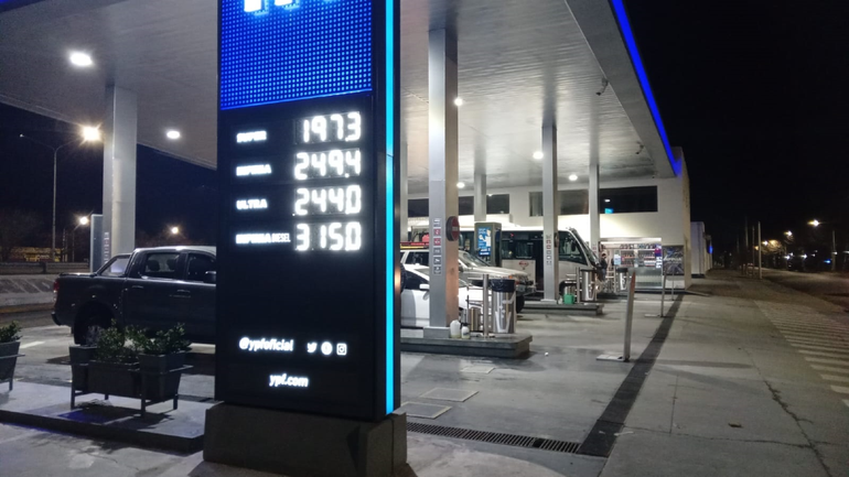 Aumentaron los combustibles con el inicio del receso invernal