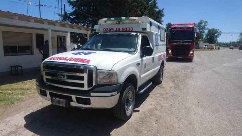 Insólito: intentaron contrabandear tres costillares en una ambulancia
