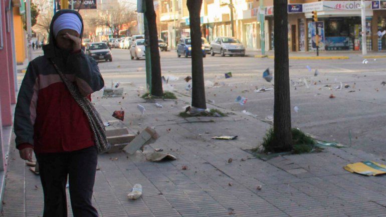 Alertan por fuertes vientos y mucho calor para hoy