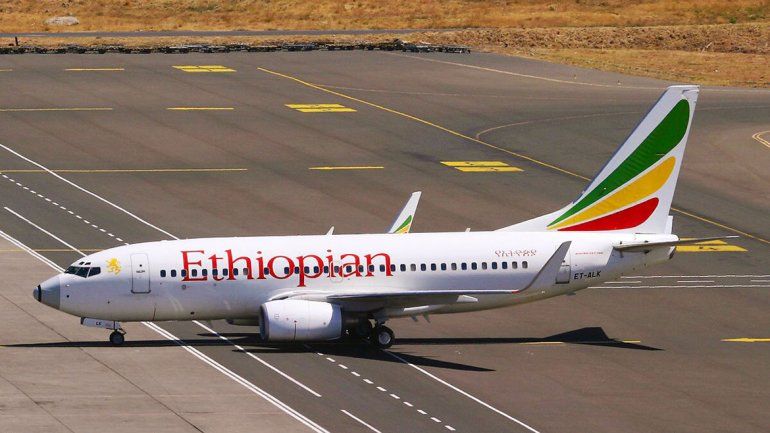 Cayó un avión en Etiopía a poco de despegar y hay 157 muertos