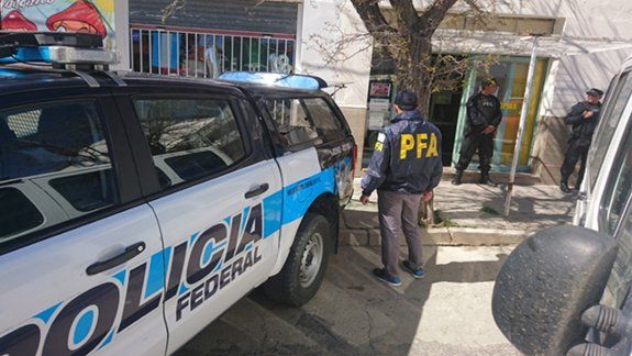 La Federal encontró aceite y crema de cannabis en un ciber 