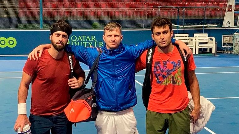 Nikoloz Basilashvili y Aslan Karatsev, los tenistas que son investigados por arreglos de partidos y apuestas ilegales.