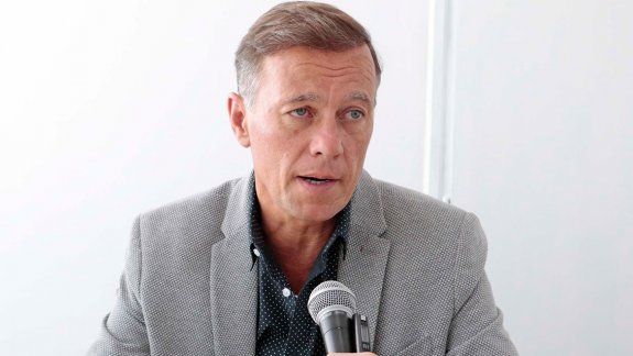 etcheverry dice que se pudo haber prevenido el apagon
