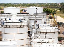 bolivia inauguro su primera planta de biodiesel para reducir importaciones