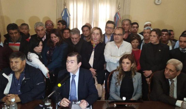 Pagarán un bono de 8 mil y otro de 10 mil a estatales de Santiago del Estero