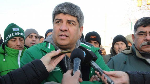 Moyano piensa en un nuevo espacio sindical
