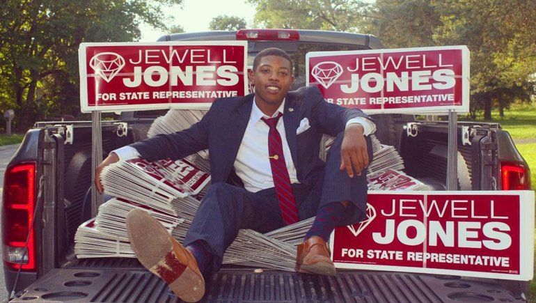 Escándalo: gastó dinero de la campaña para ir a un cabaret