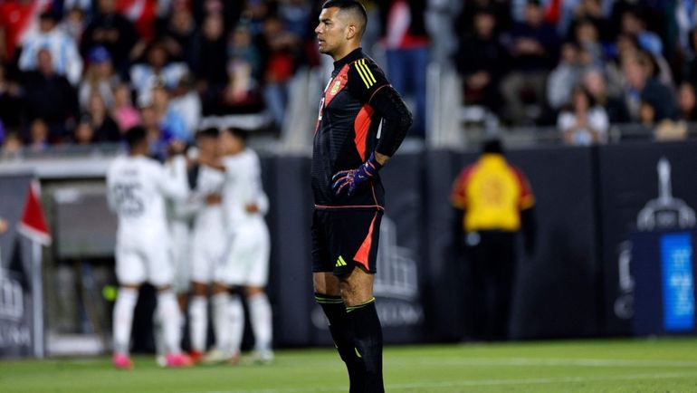 Walter Benítez, el último debutante de la era Scaloni Walter Benítez, el último debutante de la era Scaloni