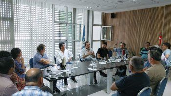 gremios estatales de neuquen buscan apoyo para frenar las medidas de milei gremios estatales de neuquen buscan apoyo para frenar las medidas de milei