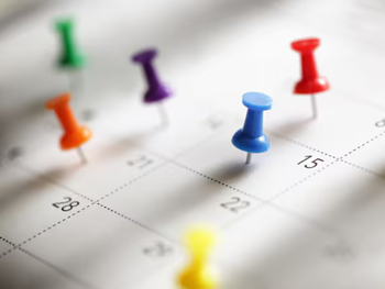 Los feriados trasladables son aquellos que, con fines turísticos, pueden moverse al lunes previo o posterior. Los feriados trasladables son aquellos que, con fines turísticos, pueden moverse al lunes previo o posterior.