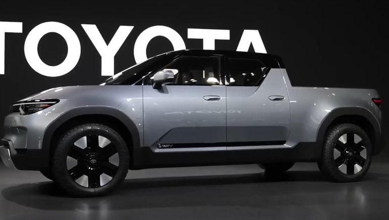 Toyota Epu el día de la presentación del prototipo transgresor de la marca japonesa. Foto: captura de YouTube. Toyota Epu el día de la presentación del prototipo transgresor de la marca japonesa. Foto: captura de YouTube.