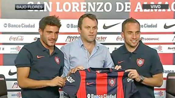 Bernardo, junto a Cerutti y Belluschi, dos de los refuerzos que la rompen.&nbsp;