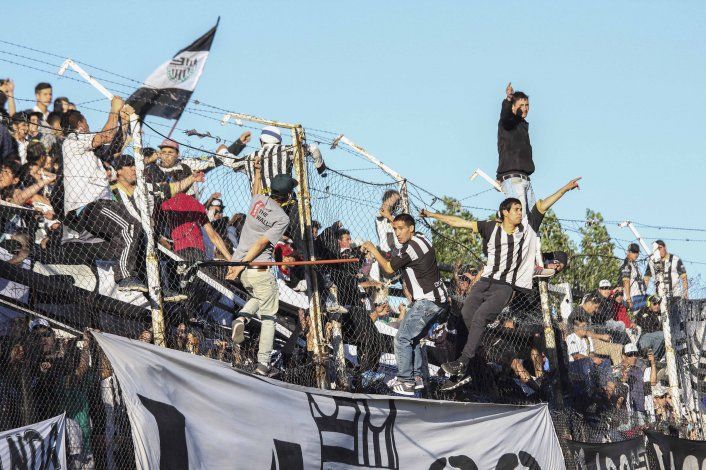 Edgardo Albrieu: Al no jugar,  el único que pierde es el club