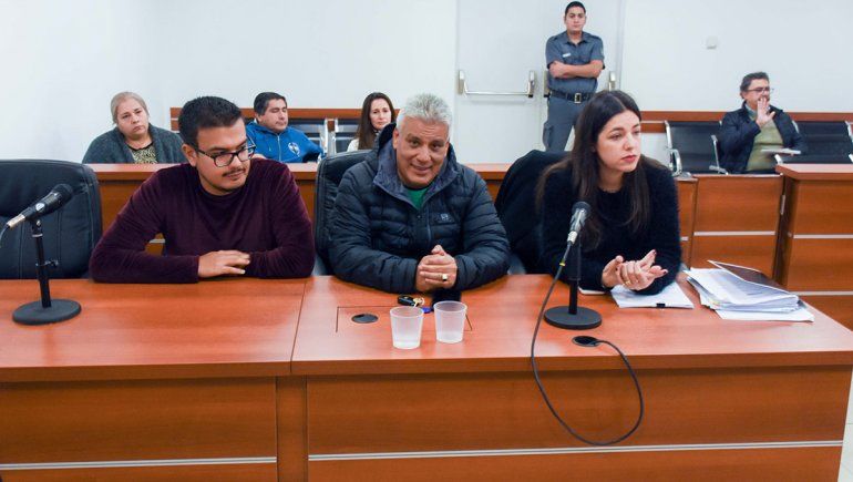 Para escuchar a las víctimas, frenan el acuerdo a Machado