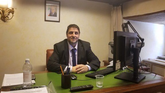 El Senado de Italia expulsó al electo en Argentina