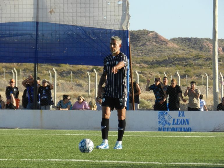 Yair Marín tras el mal comienzo de Cipolletti en el Federal A: No asciende el que mejor juega