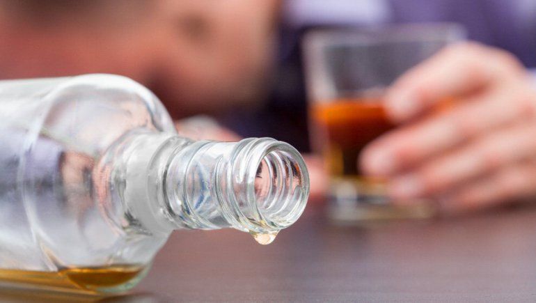 Neuquén: preocupa el aumento del consumo de alcohol en soledad
