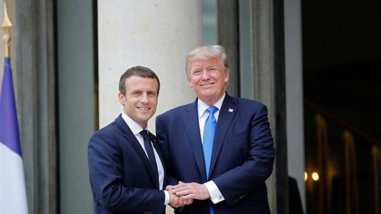 Estadounidenses y franceses