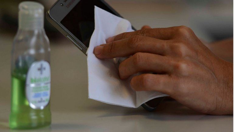 ¿Por qué es importante la cuarentena para las personas que regresaron del exterior?