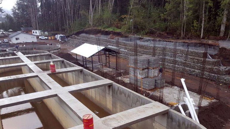 La Angostura, más cerca de tratar sus efluentes cloacales