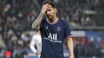 Messi es positivo de COVID y no viajó a París