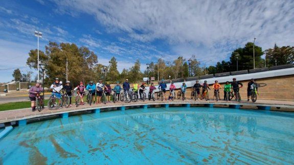 Pedalearon a Neuquén para homenajear al ciclista fallecido