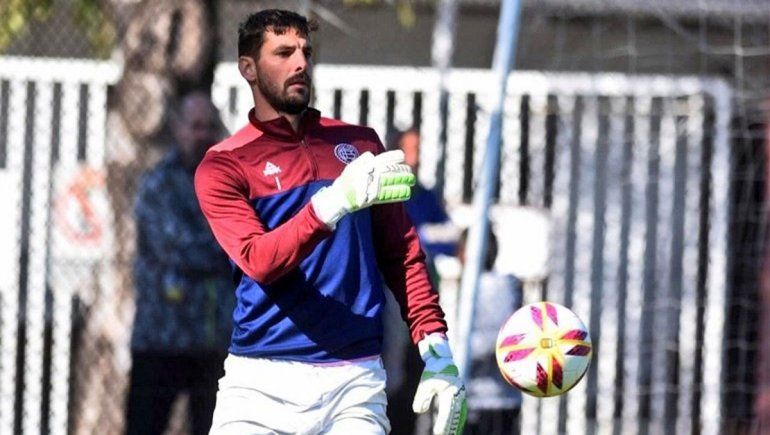 Sara, el apuntado del Rojo si Campaña es transferido