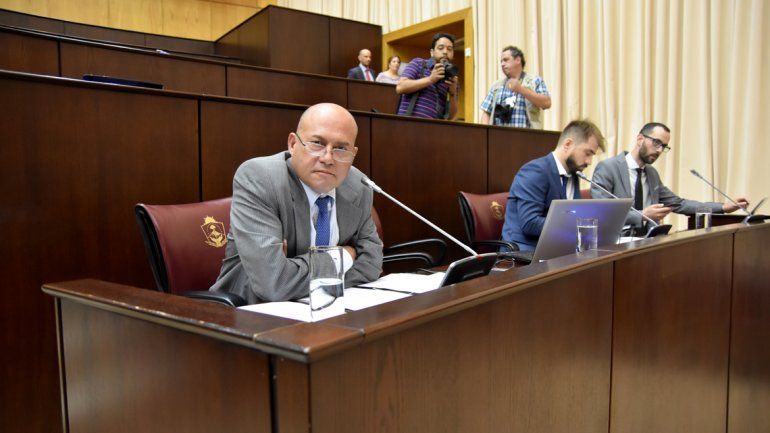 El juez de Garantías Marcelo Muñoz durante su declaración ante el jurado de enjuiciamiento.